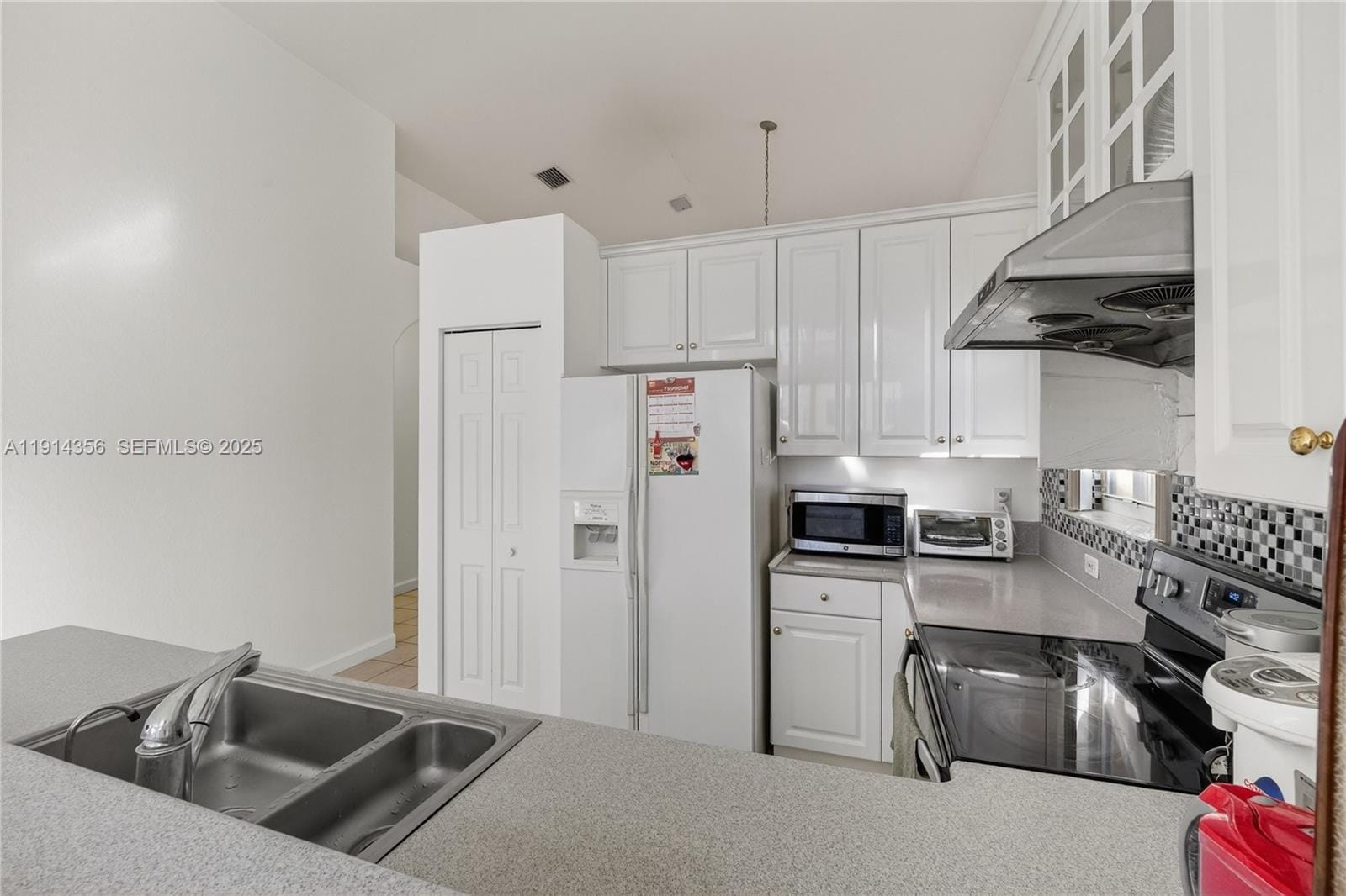 9518 NW 47th Terrace, Doral, FL 33178 photo 17