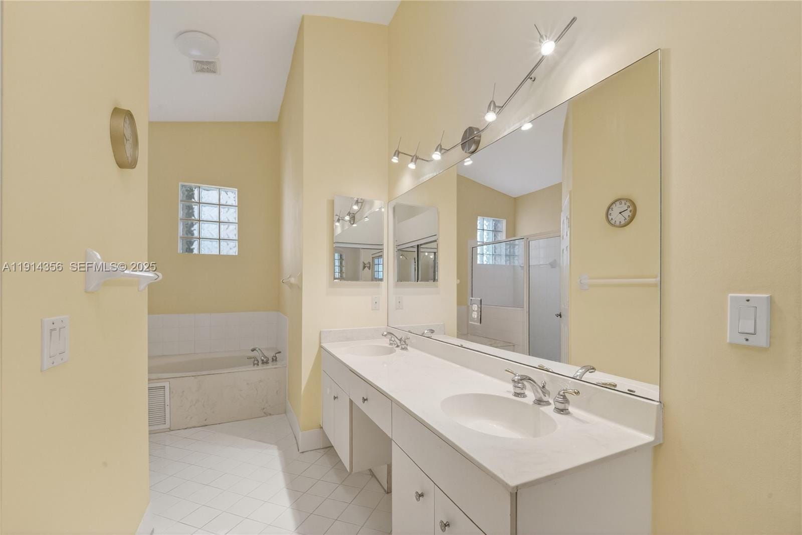 9518 NW 47th Terrace, Doral, FL 33178 photo 23