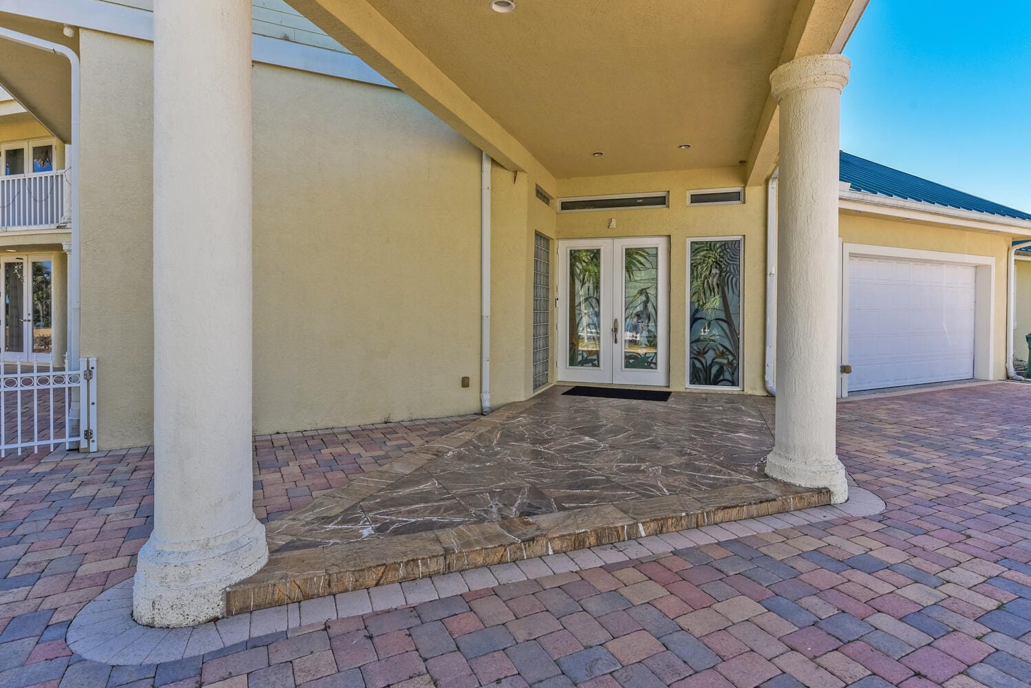 3343 S Indian River Drive — photo 7