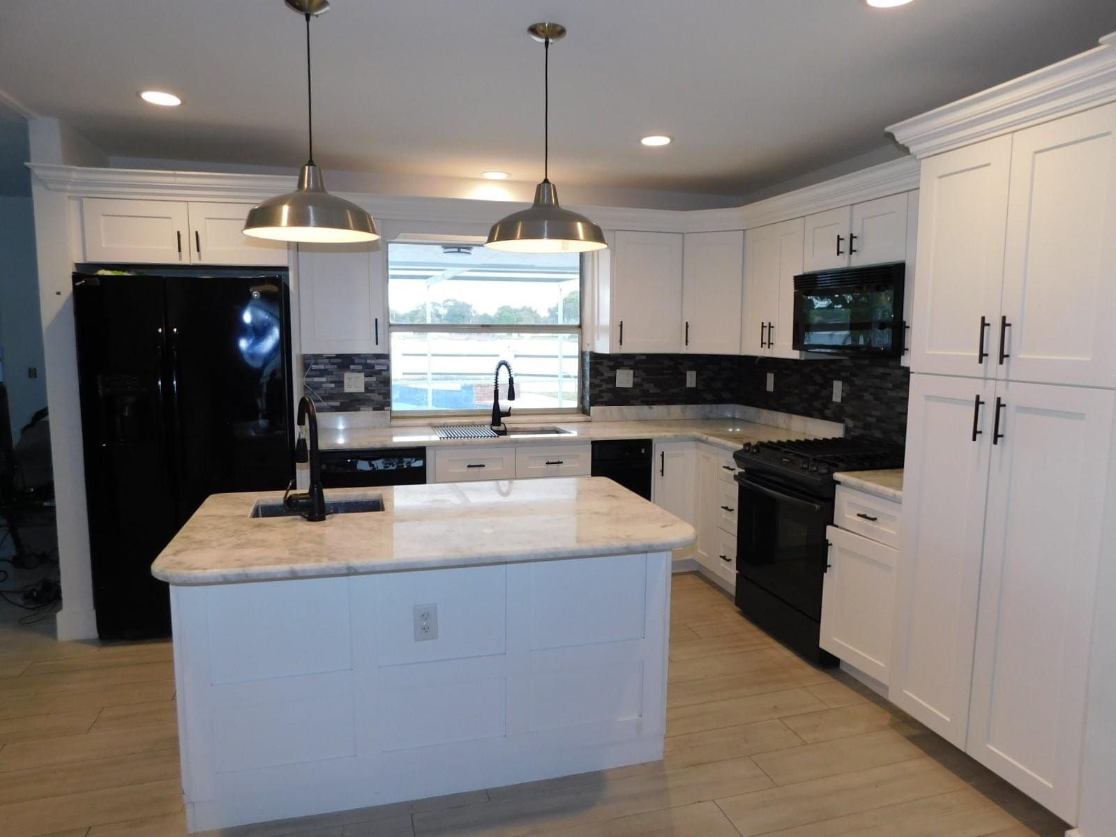 8671 NW 19th Street — photo 9
