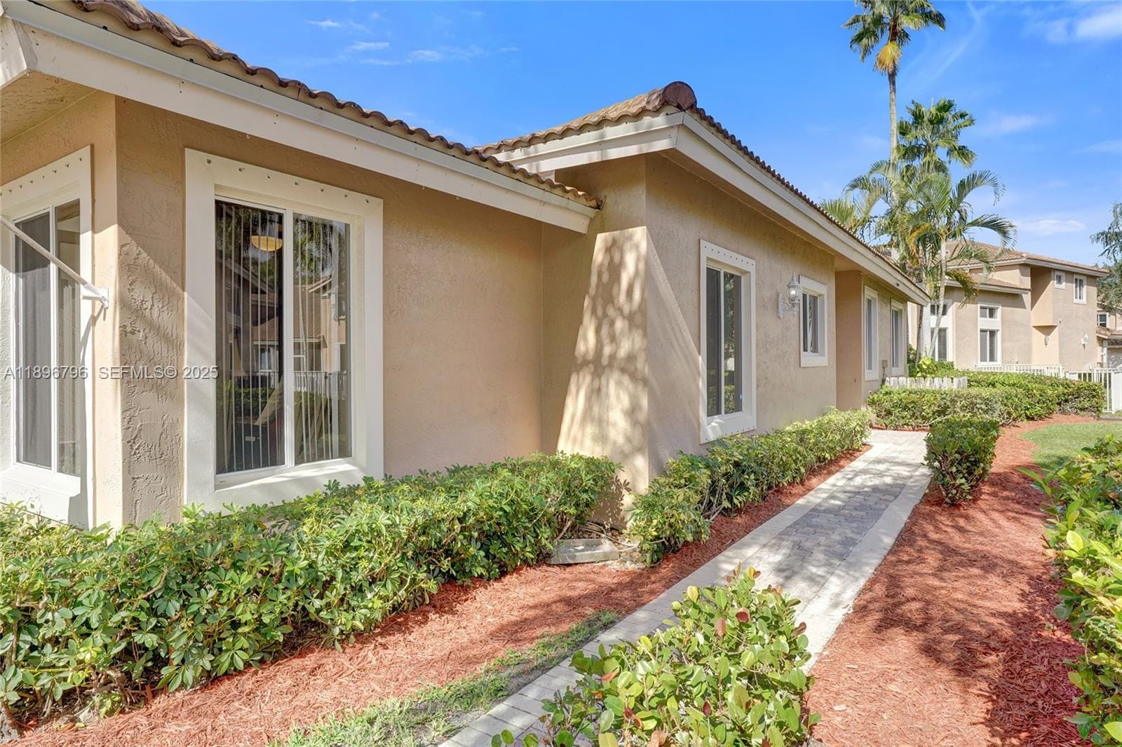 15825 SW 11th Street, Pembroke Pines, FL 33027 photo 2