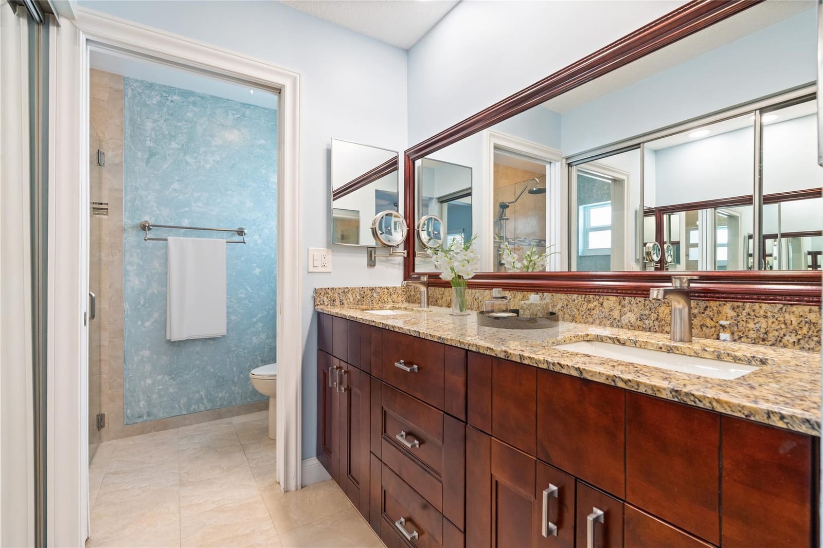 3240 NW 106th Avenue, Sunrise, FL 33351 photo 13