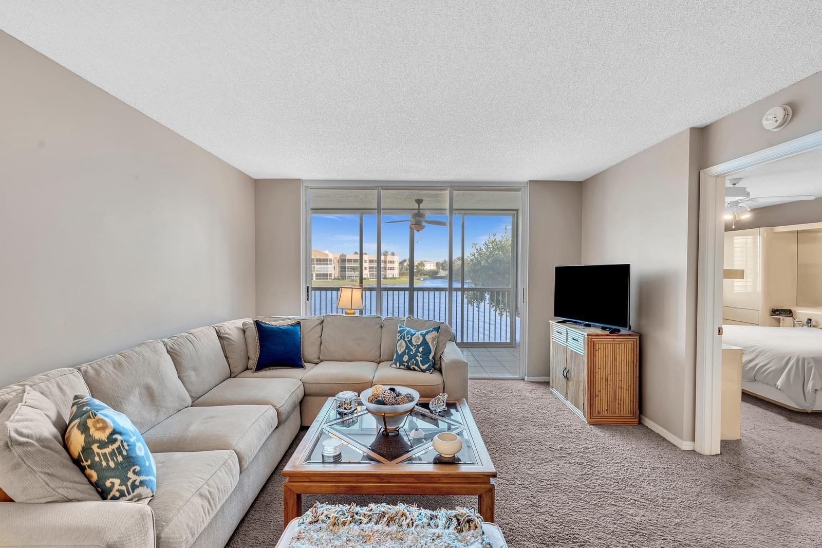 7512 N Devon Drive 210, Tamarac, FL 33321 photo 14