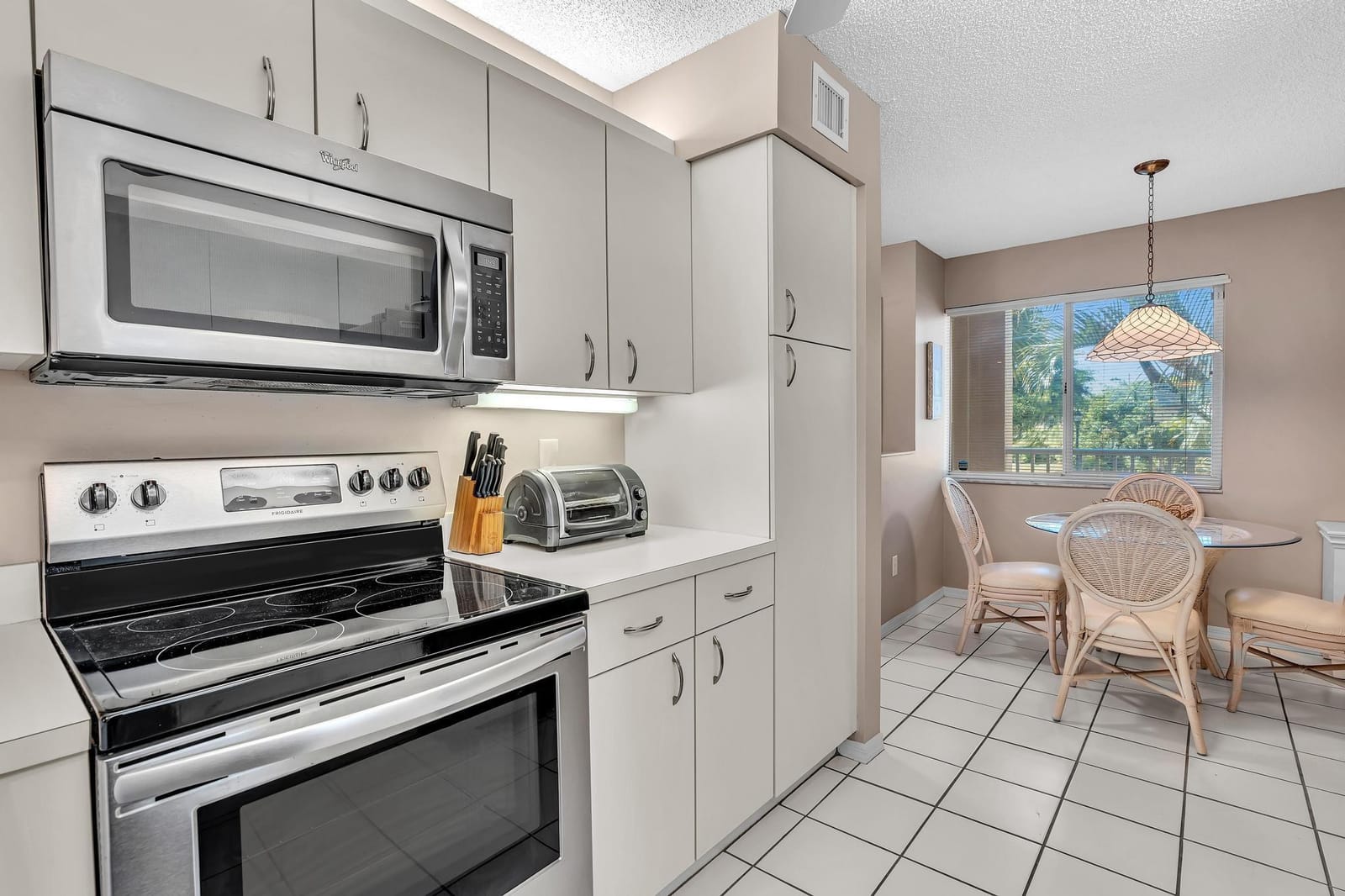 7512 N Devon Drive 210, Tamarac, FL 33321 photo 7
