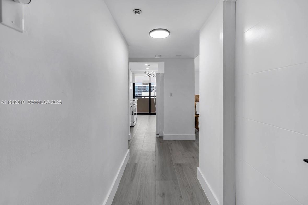 2555 Collins Avenue 2200 — photo 12