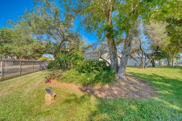 1207 SW 131st Place W Circle, sold in Trail Run Sec 2, Miami, FL