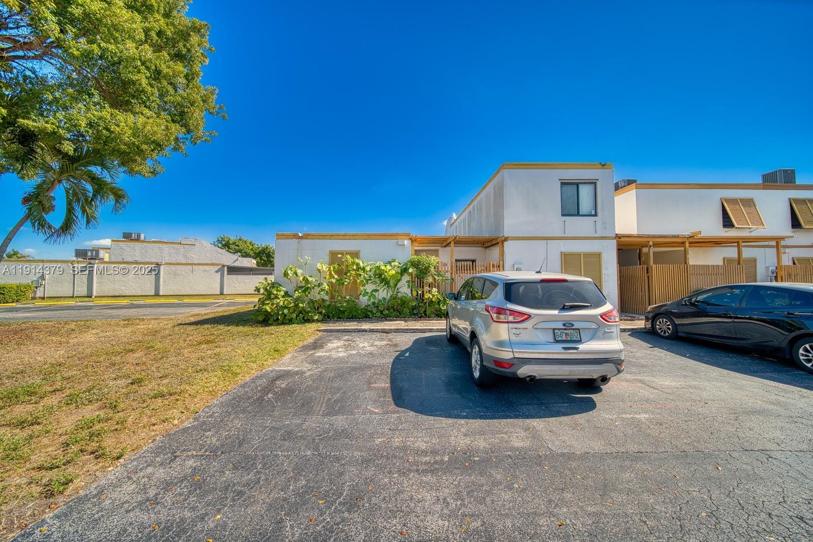 1207 SW 131st Place W Circle, Miami, FL 33184 photo 4