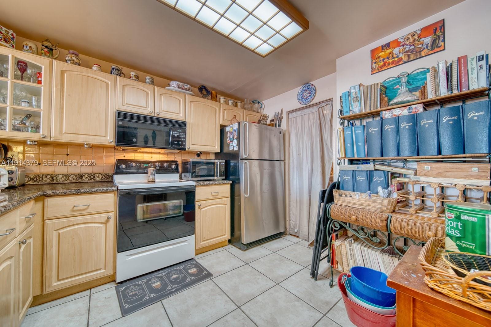 1207 SW 131st Place W Circle, Miami, FL 33184 photo 9