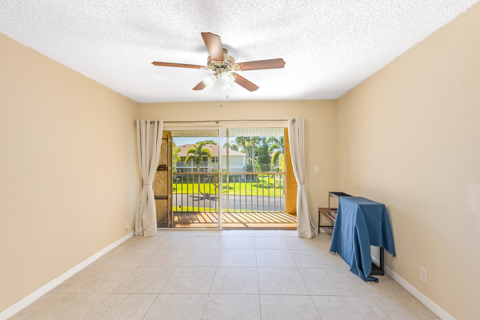 1537 SE Royal Green Circle E #202, Port St. Lucie, FL 34952 photo 3