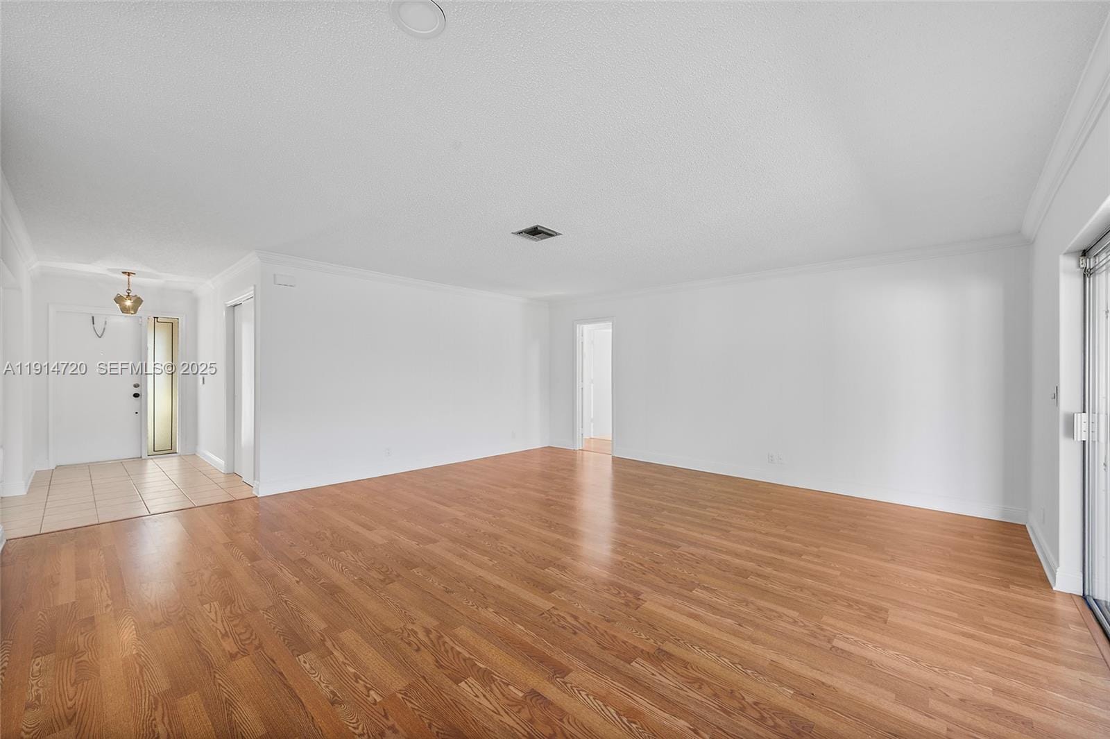 1561 SW 72nd Avenue, Plantation, FL 33317 photo 6