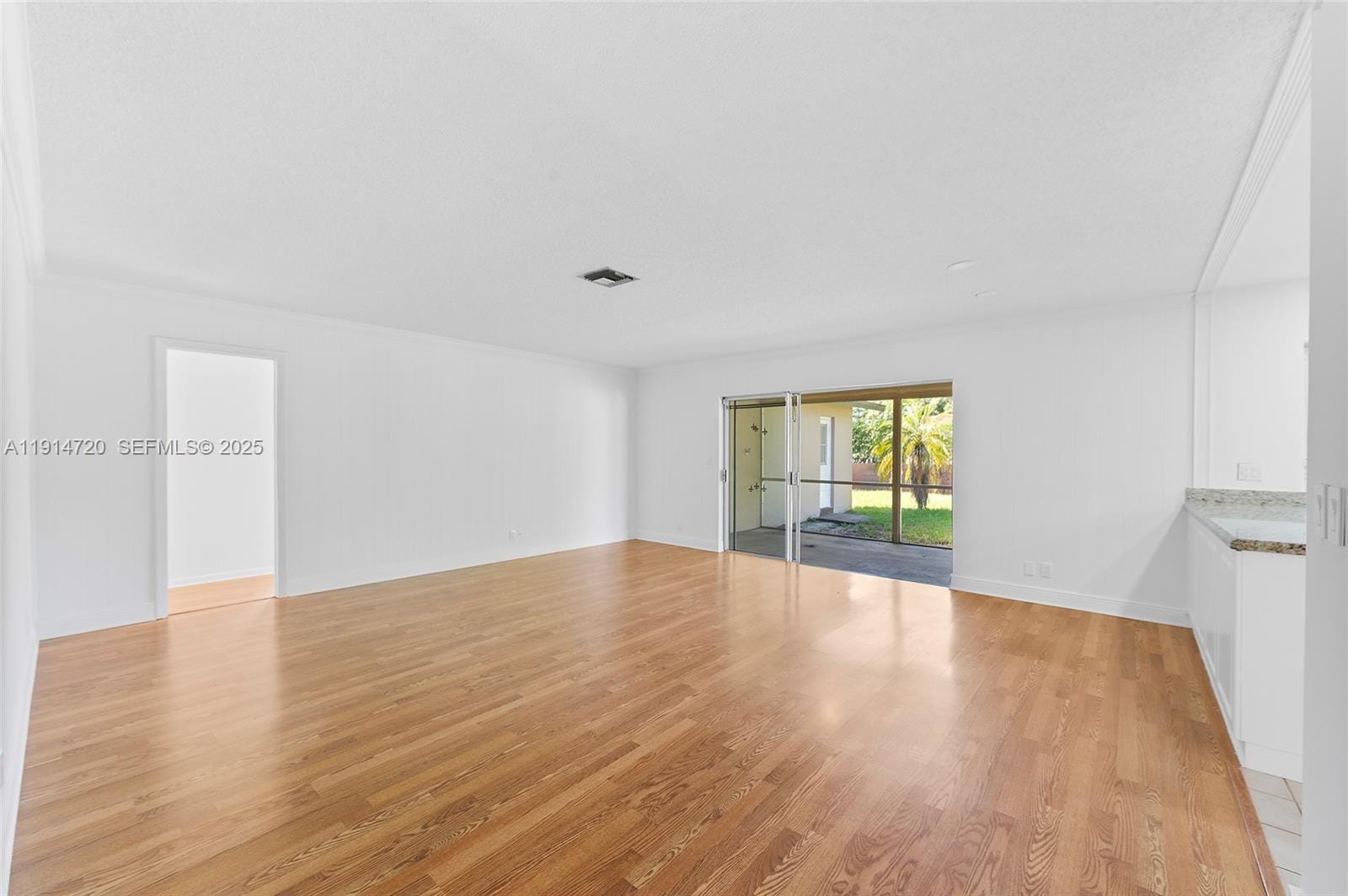 1561 SW 72nd Avenue, Plantation, FL 33317 photo 7