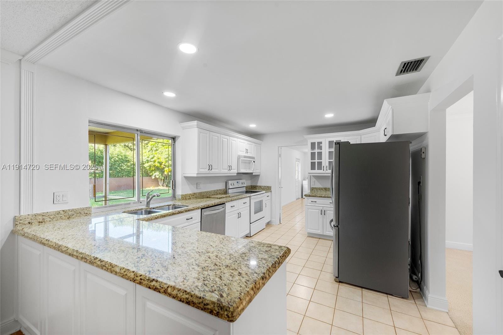 1561 SW 72nd Avenue, Plantation, FL 33317 photo 9