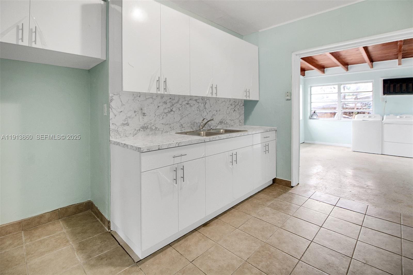 3462 SW 27th Street, Miami, FL 33133 photo 3