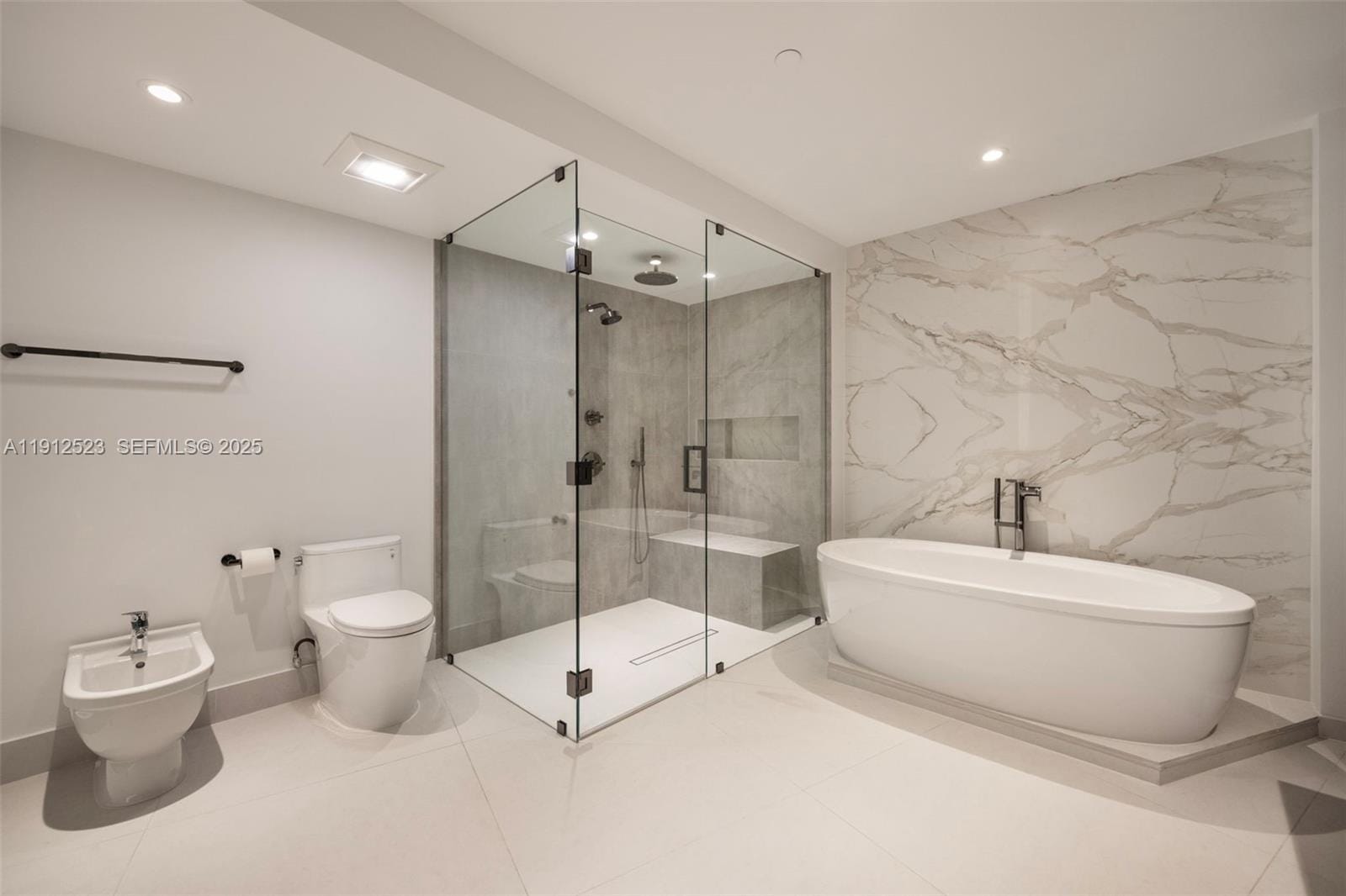 450 Alton Road 2007, Miami Beach, FL 33139 photo 20