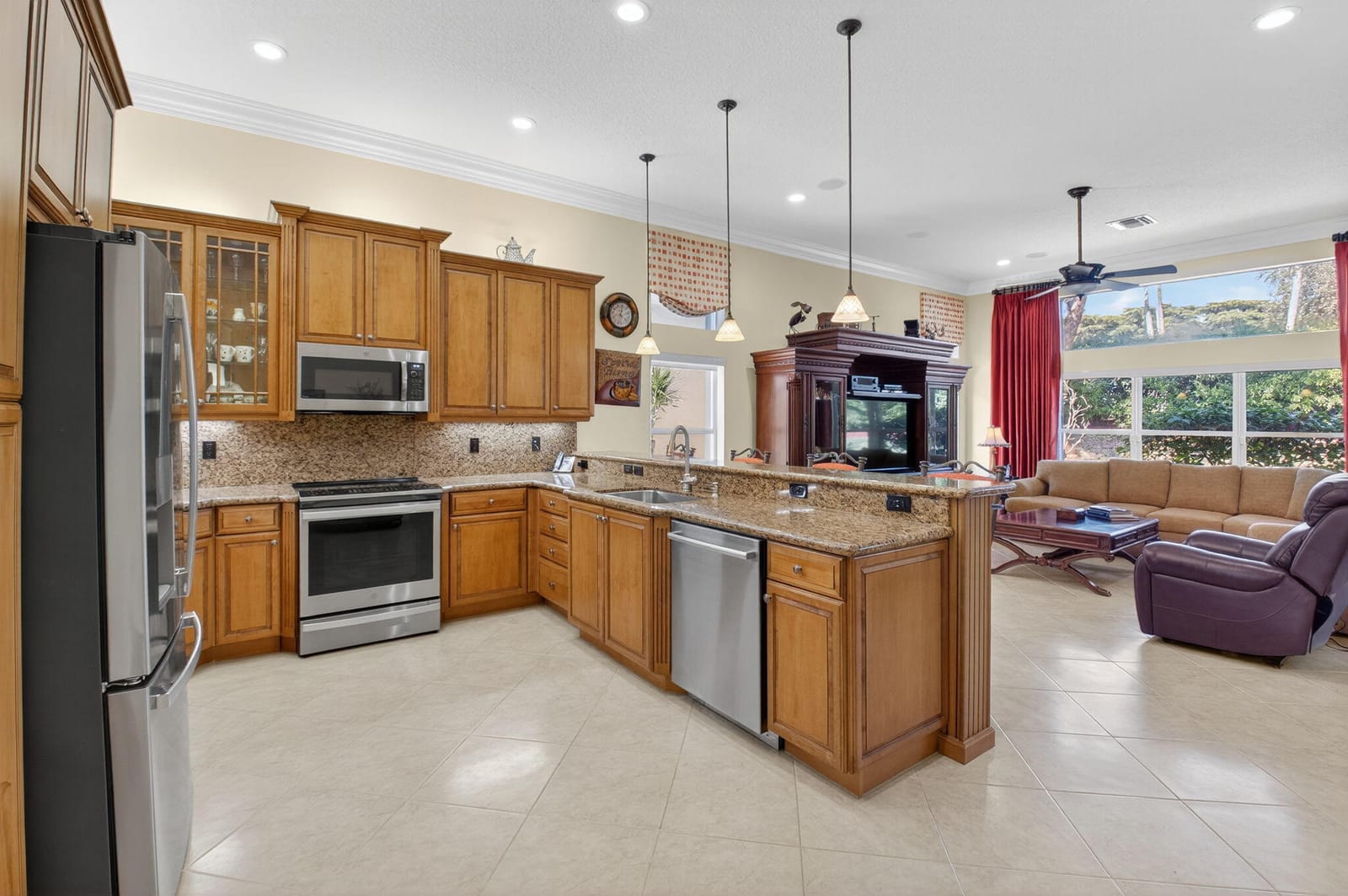 7419 Maple Ridge Trail, Boynton Beach, FL 33437 photo 13