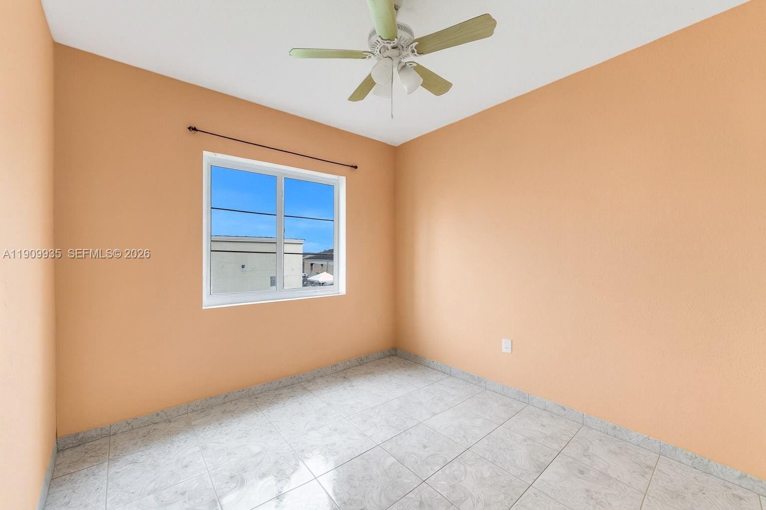 427 NW 84th Terrace 427, Miami, FL 33150 photo 28