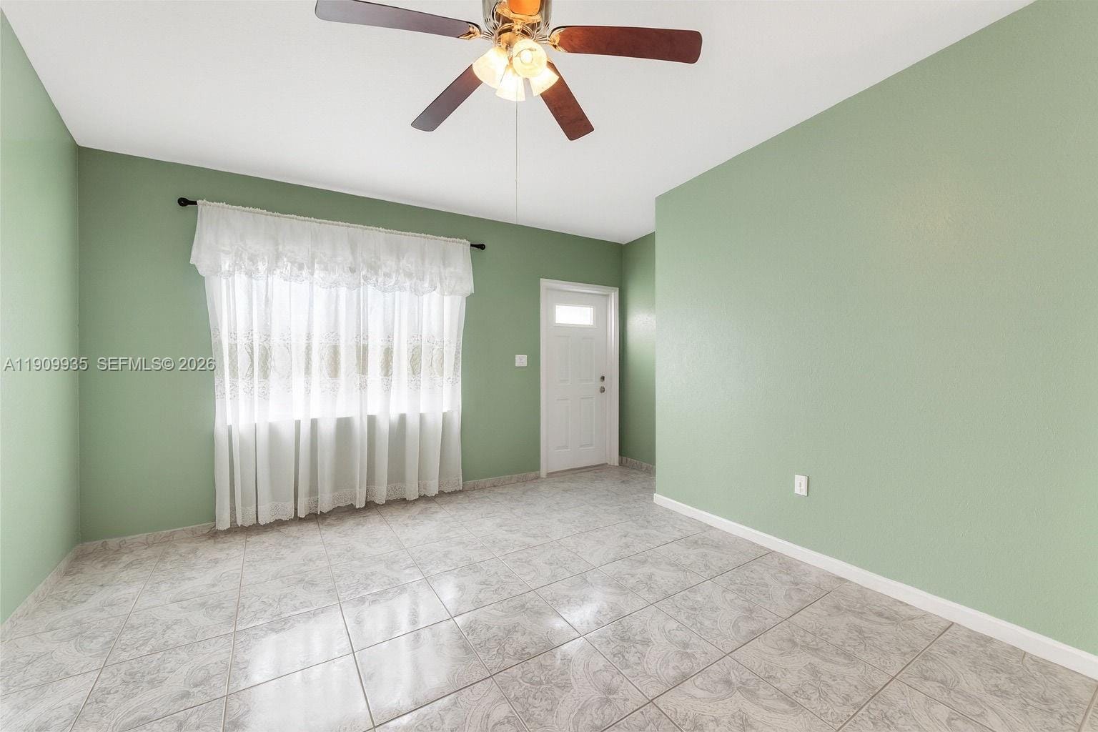 427 NW 84th Terrace 427 — photo 8
