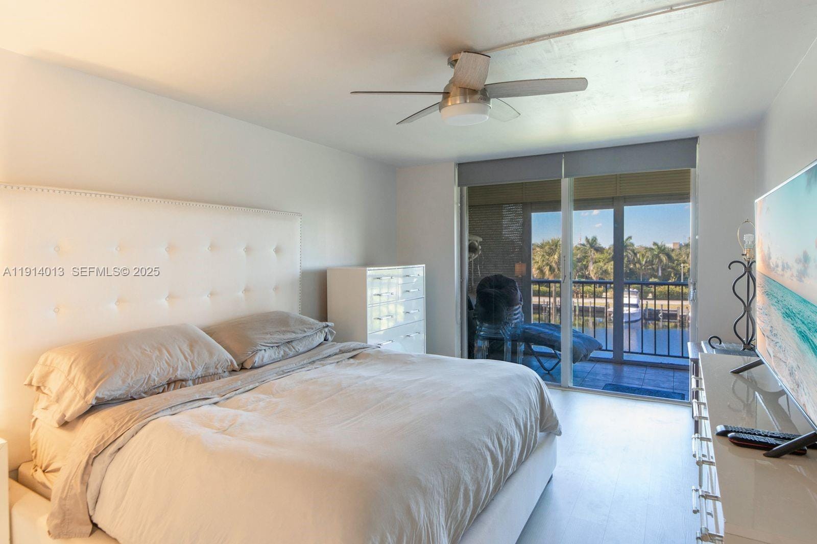 601 Three Islands Boulevard 404, Hallandale Beach, FL 33009 photo 15