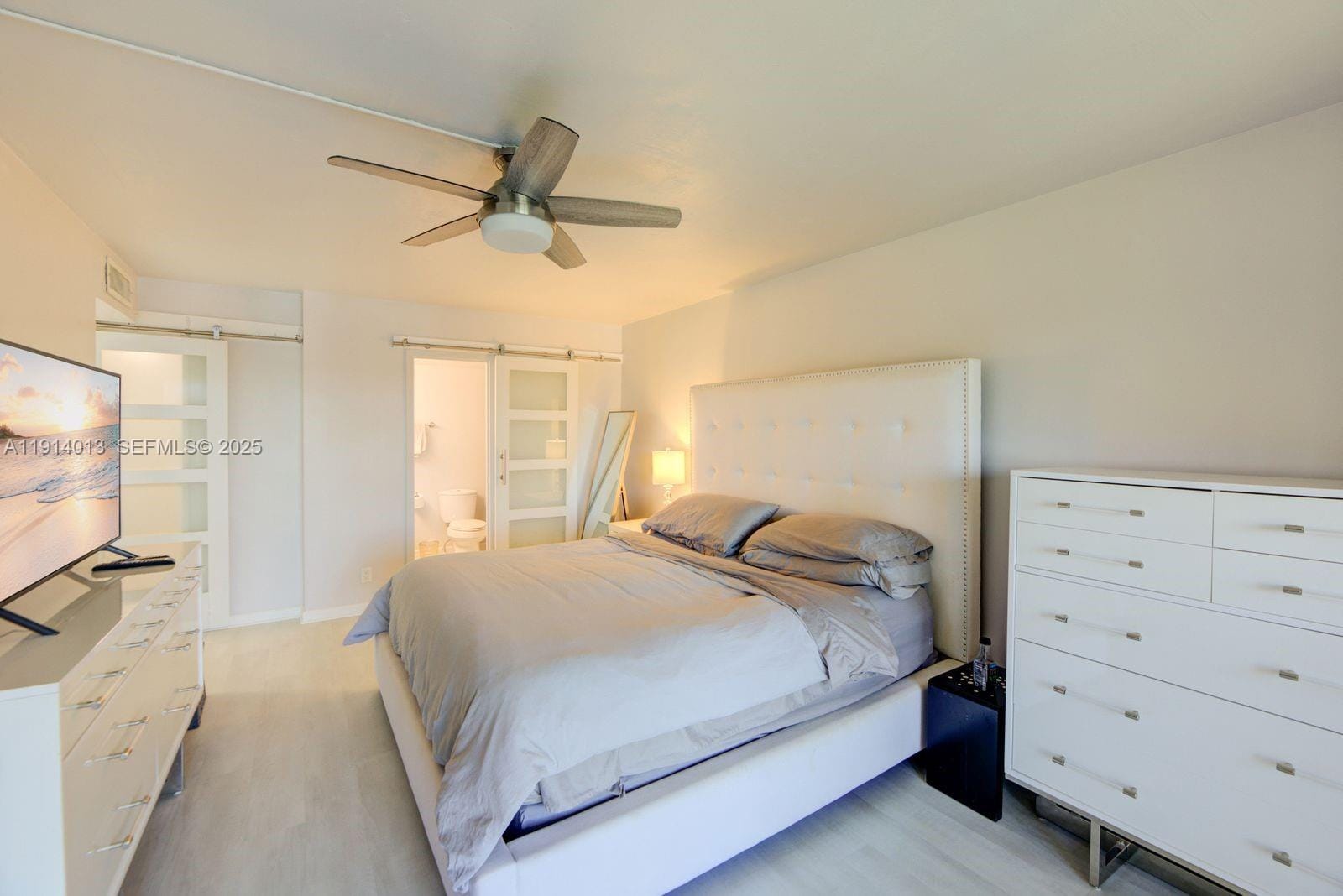 601 Three Islands Boulevard 404, Hallandale Beach, FL 33009 photo 16