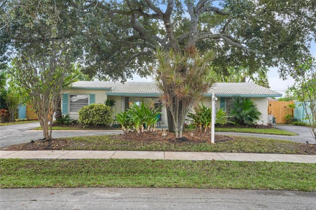 3370 SW 15th Court, Fort Lauderdale, FL 33312