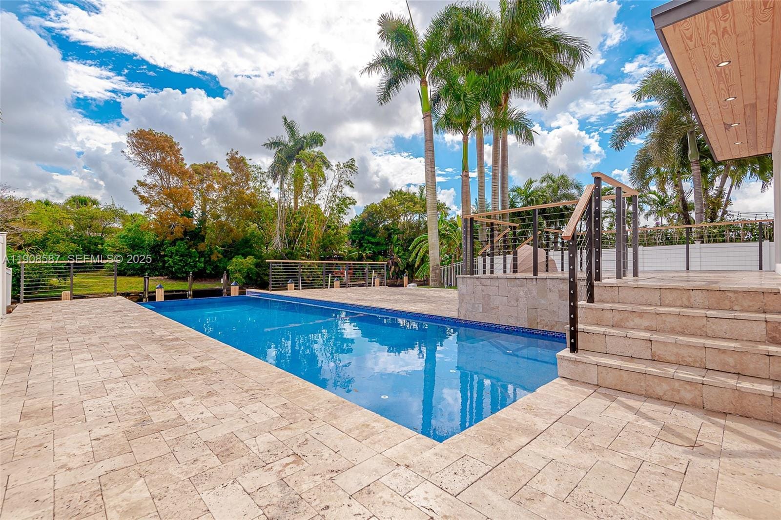 2436 Okeechobee Lane, Fort Lauderdale, FL 33317 photo 14