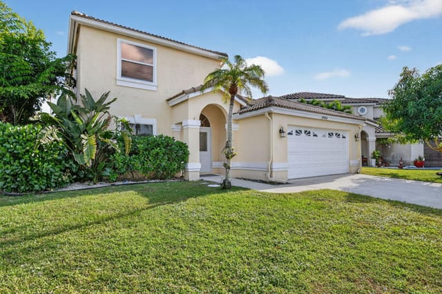 1984 White Coral Way, sold in Wellington Tr 43, Wellington, FL