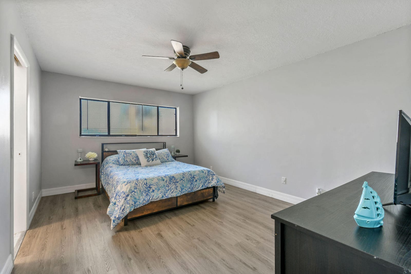 5160 Las Verdes Circle 314, Delray Beach, FL 33484 photo 13