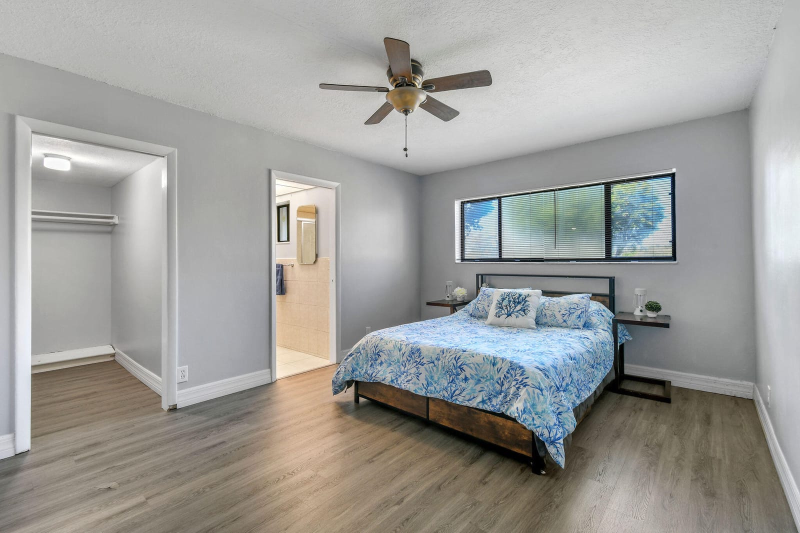 5160 Las Verdes Circle 314, Delray Beach, FL 33484 photo 14