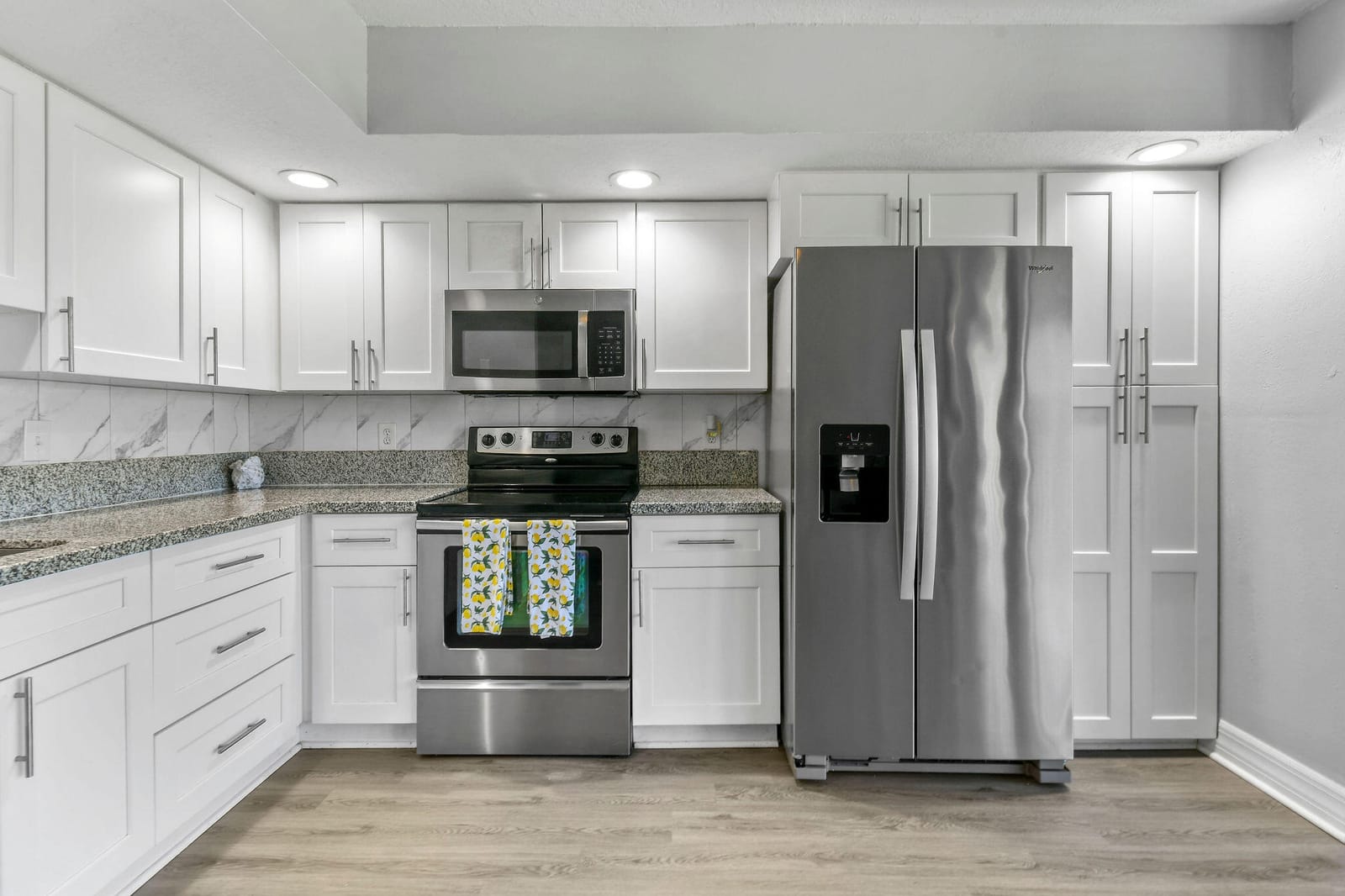5160 Las Verdes Circle 314, Delray Beach, FL 33484 photo 8