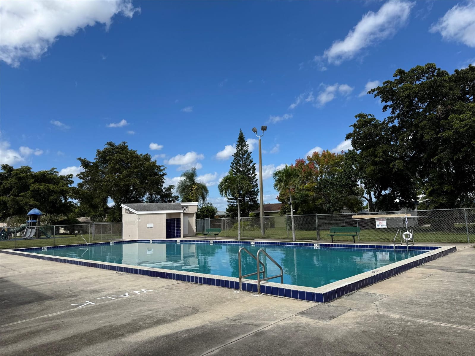 8212 NW 74th Terrace, Tamarac, FL 33321 photo 29