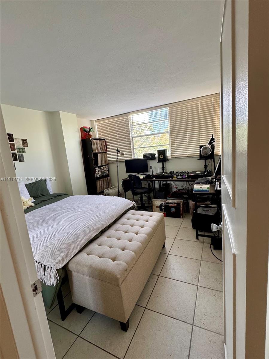 16518 NE 26th Avenue 304, North Miami Beach, FL 33160 photo 15