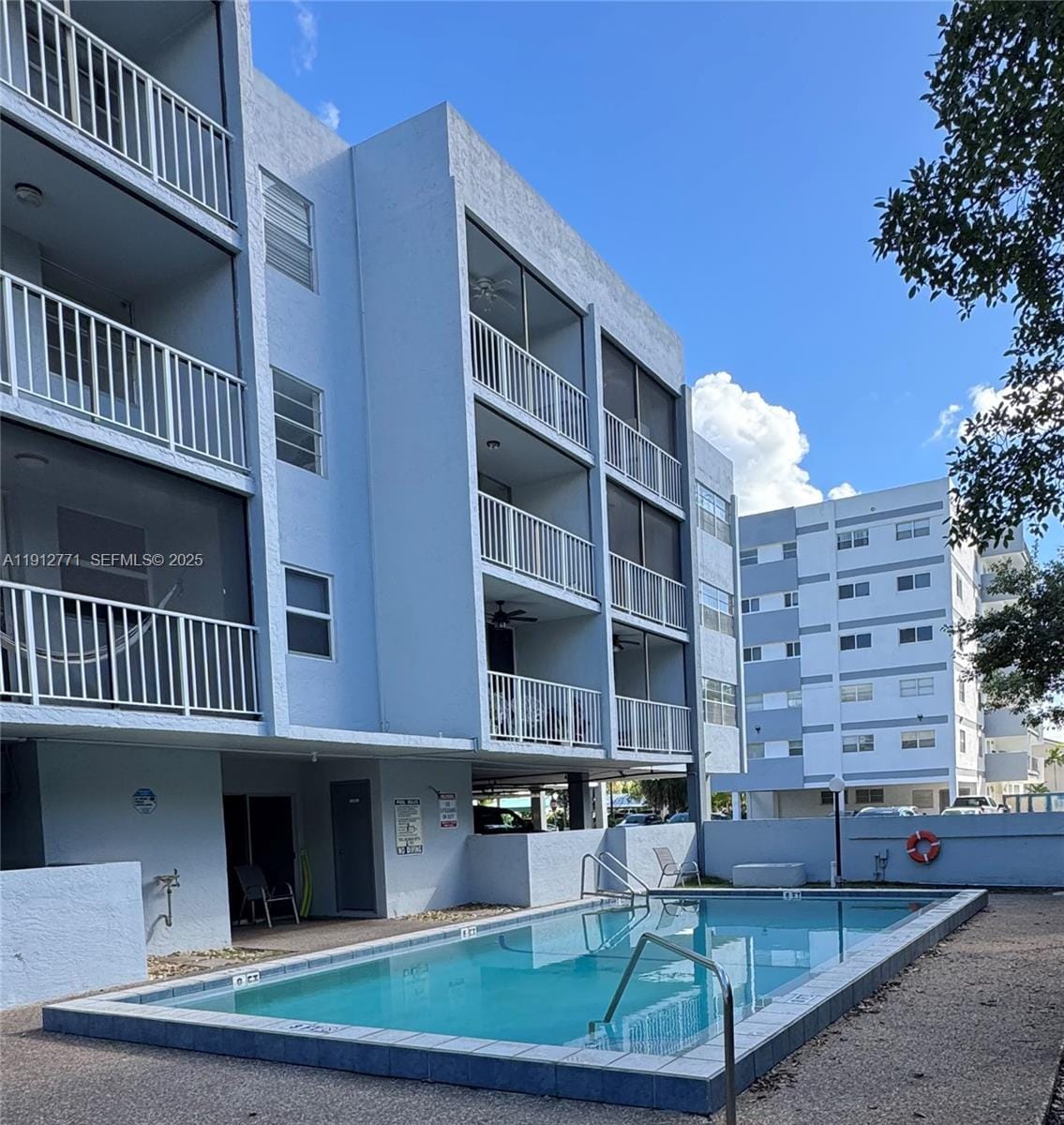 16518 NE 26th Avenue 304, North Miami Beach, FL 33160 photo 30