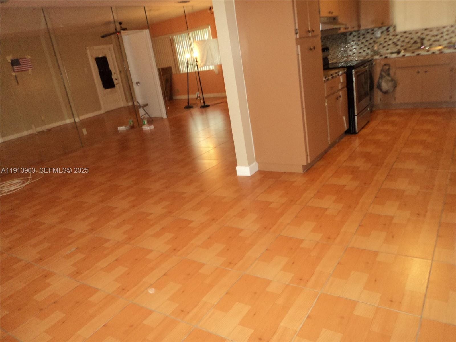 2611 Rodman Street — photo 5