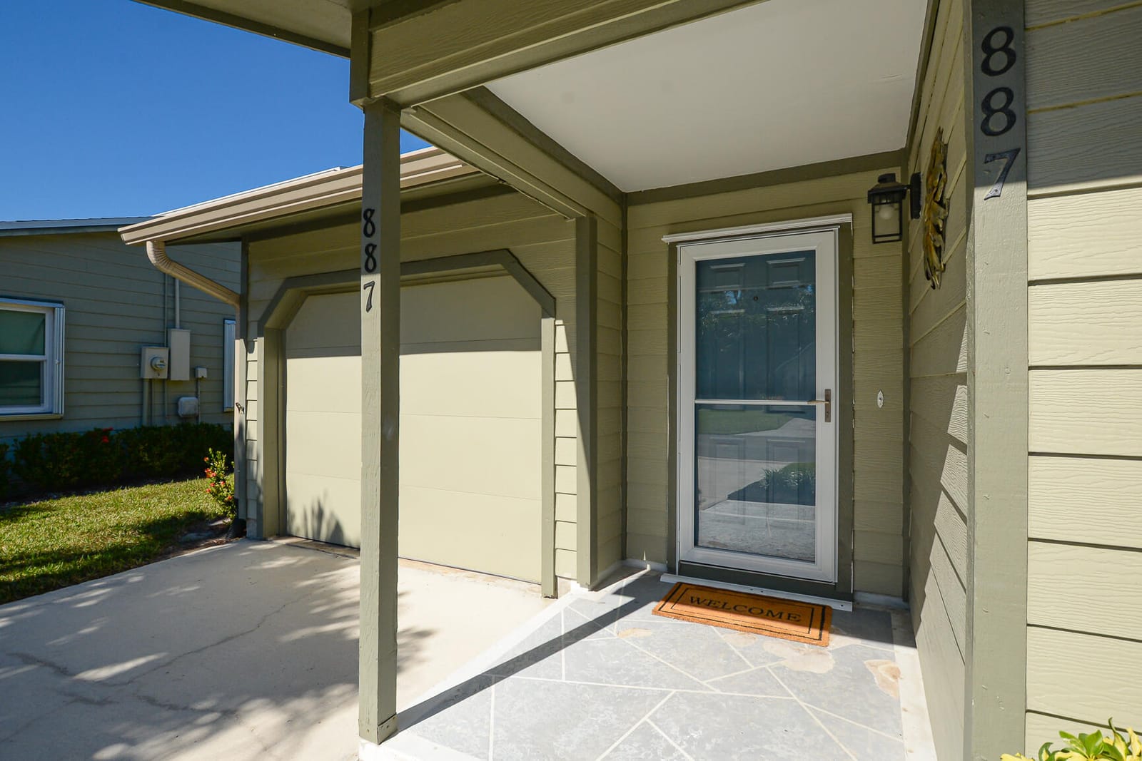 887 NE Dahoon Terrace, Jensen Beach, FL 34957 photo 6