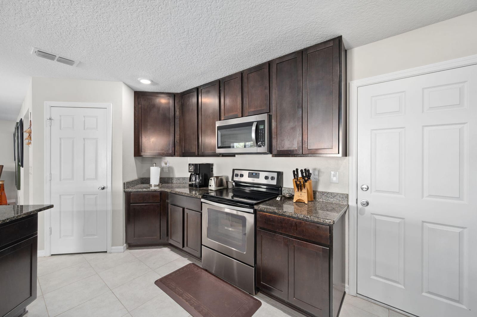 5900 NW Pine Trail Circle, Port St. Lucie, FL 34983 photo 6