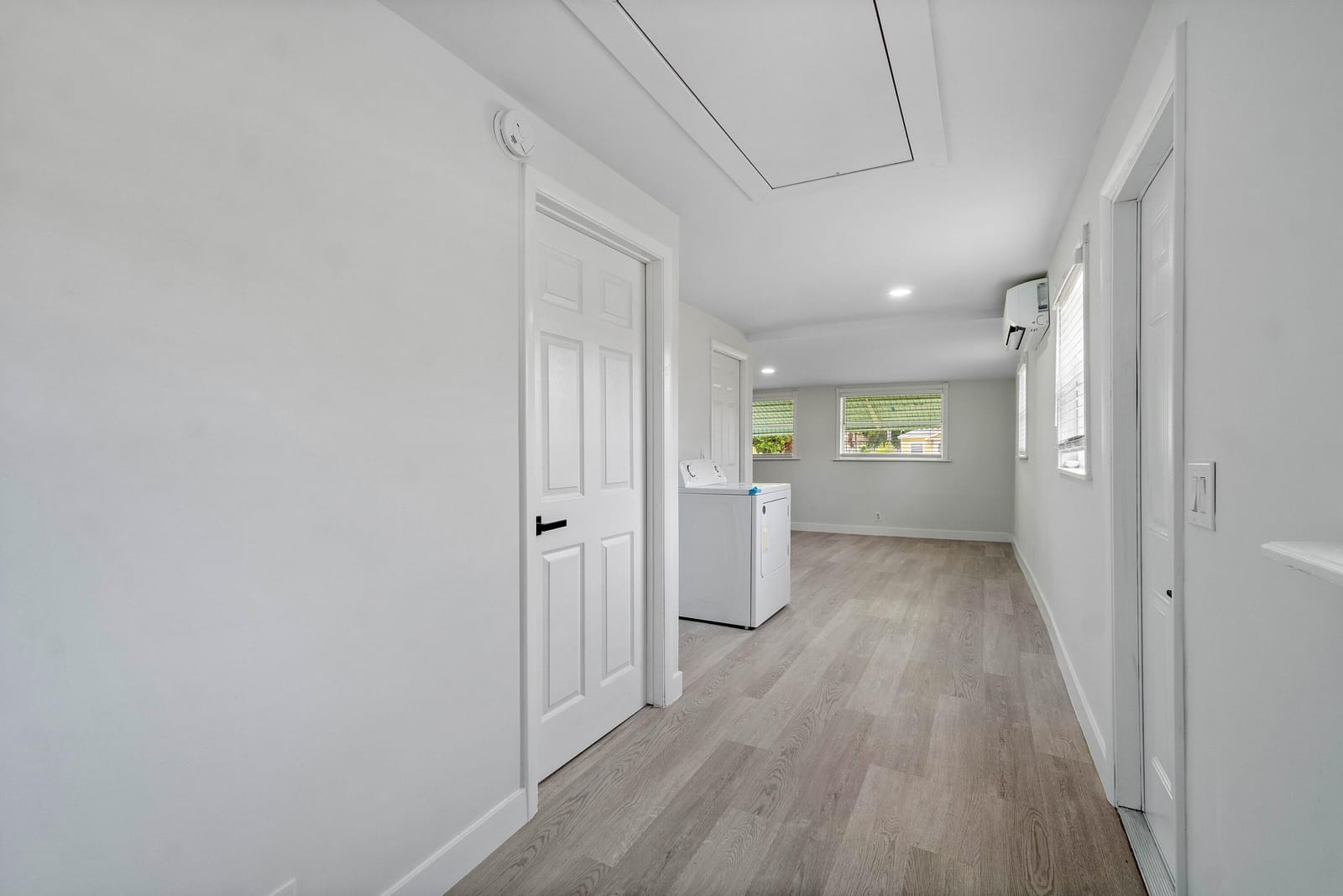 137 SW 9th Avenue — photo 11