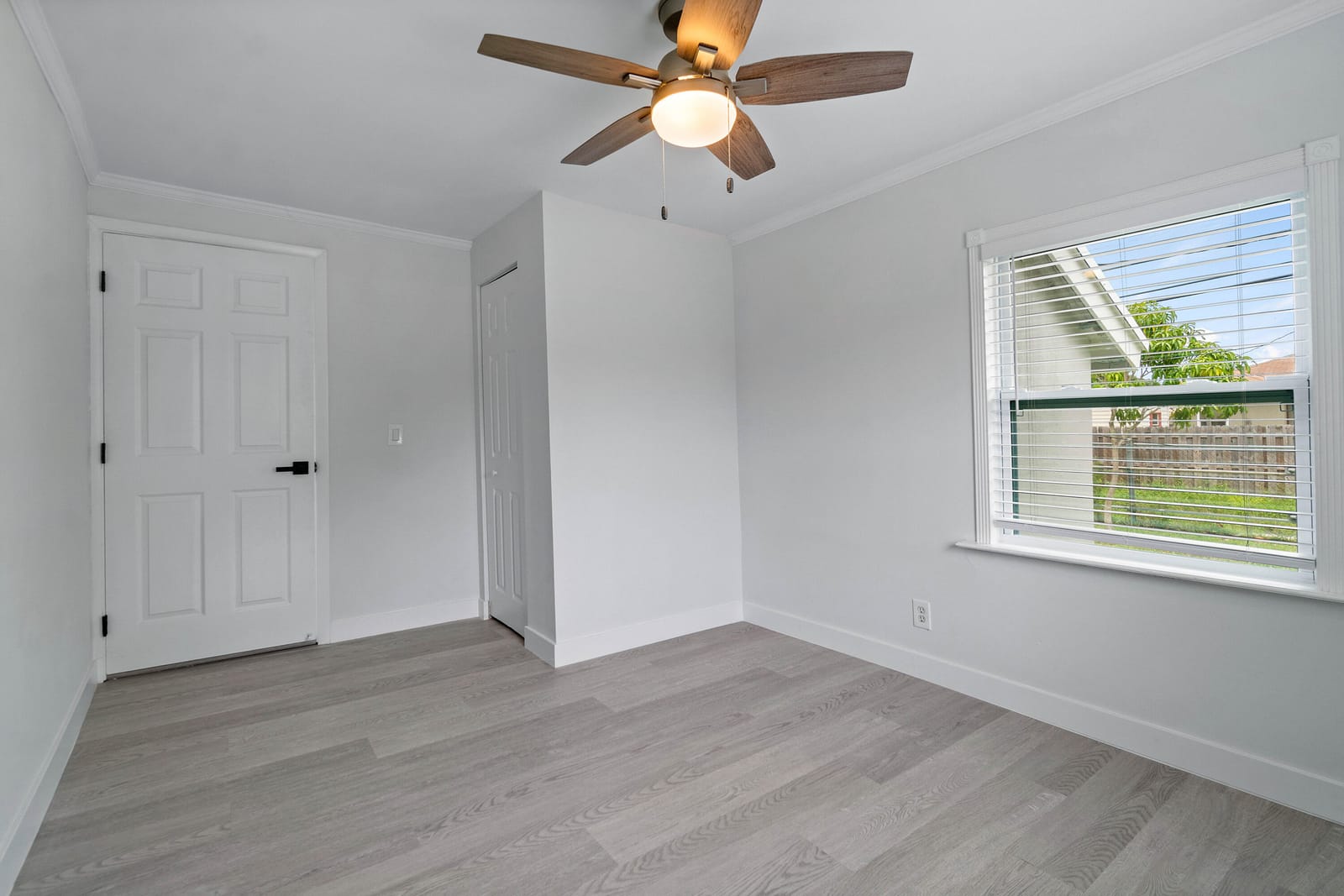 137 SW 9th Avenue, Delray Beach, FL 33444 photo 19