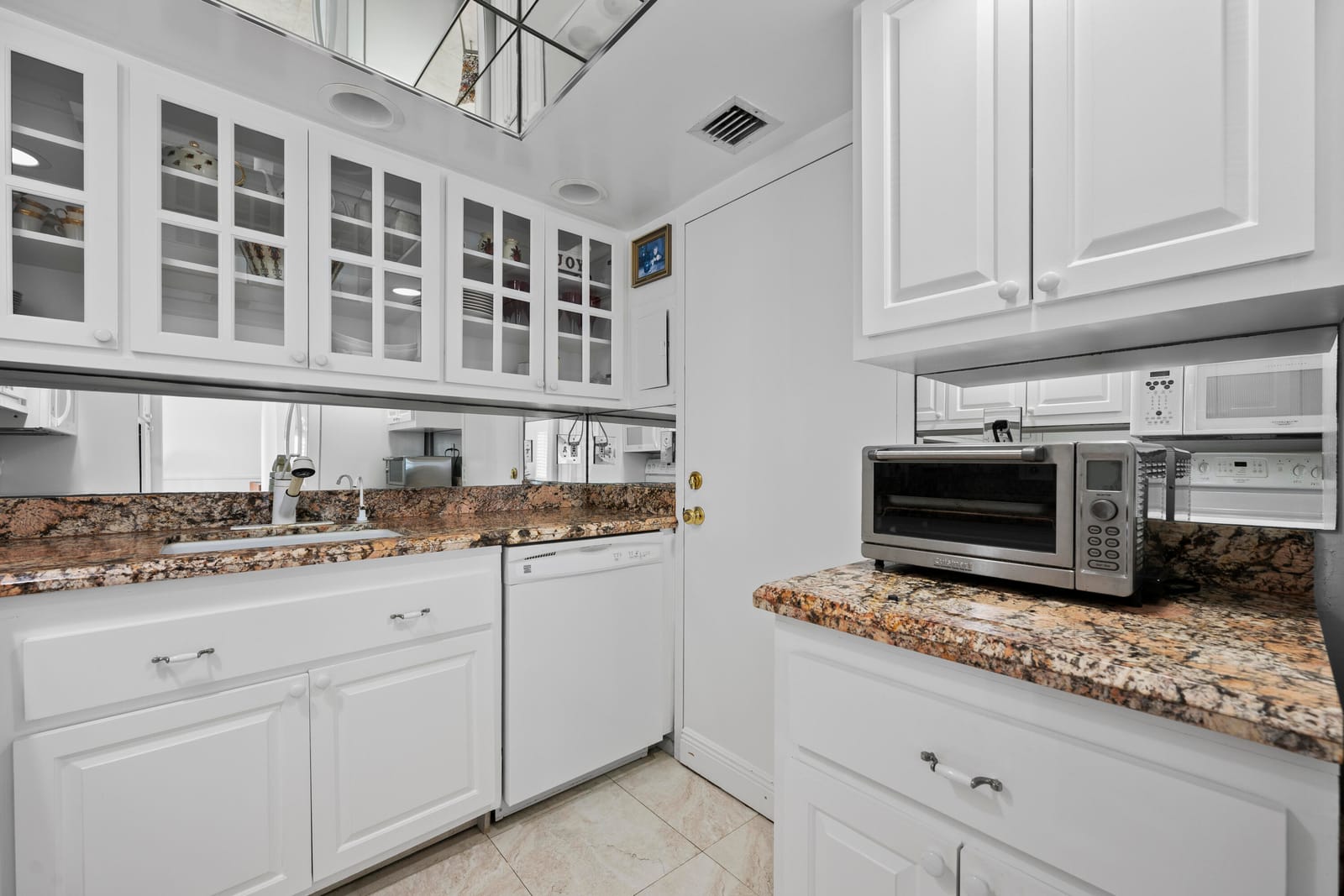 2600 N Flagler Drive 1007 — photo 8