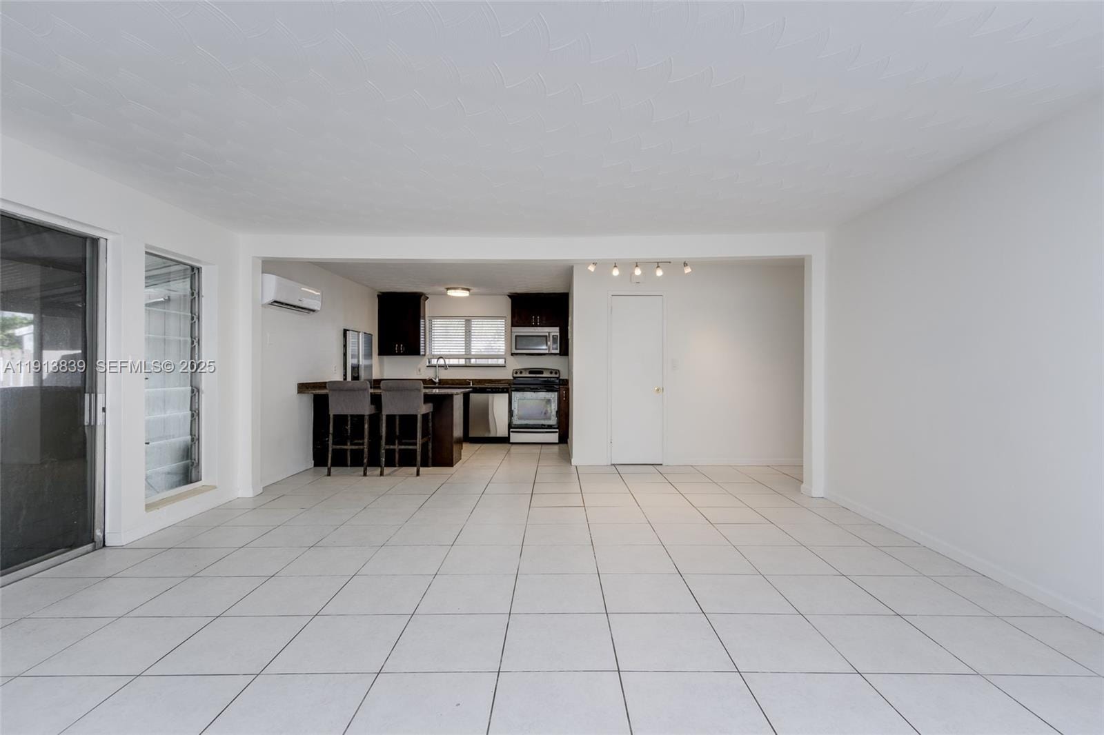 2513 NE 33 Rd Avenue, Fort Lauderdale, FL 33305 photo 11