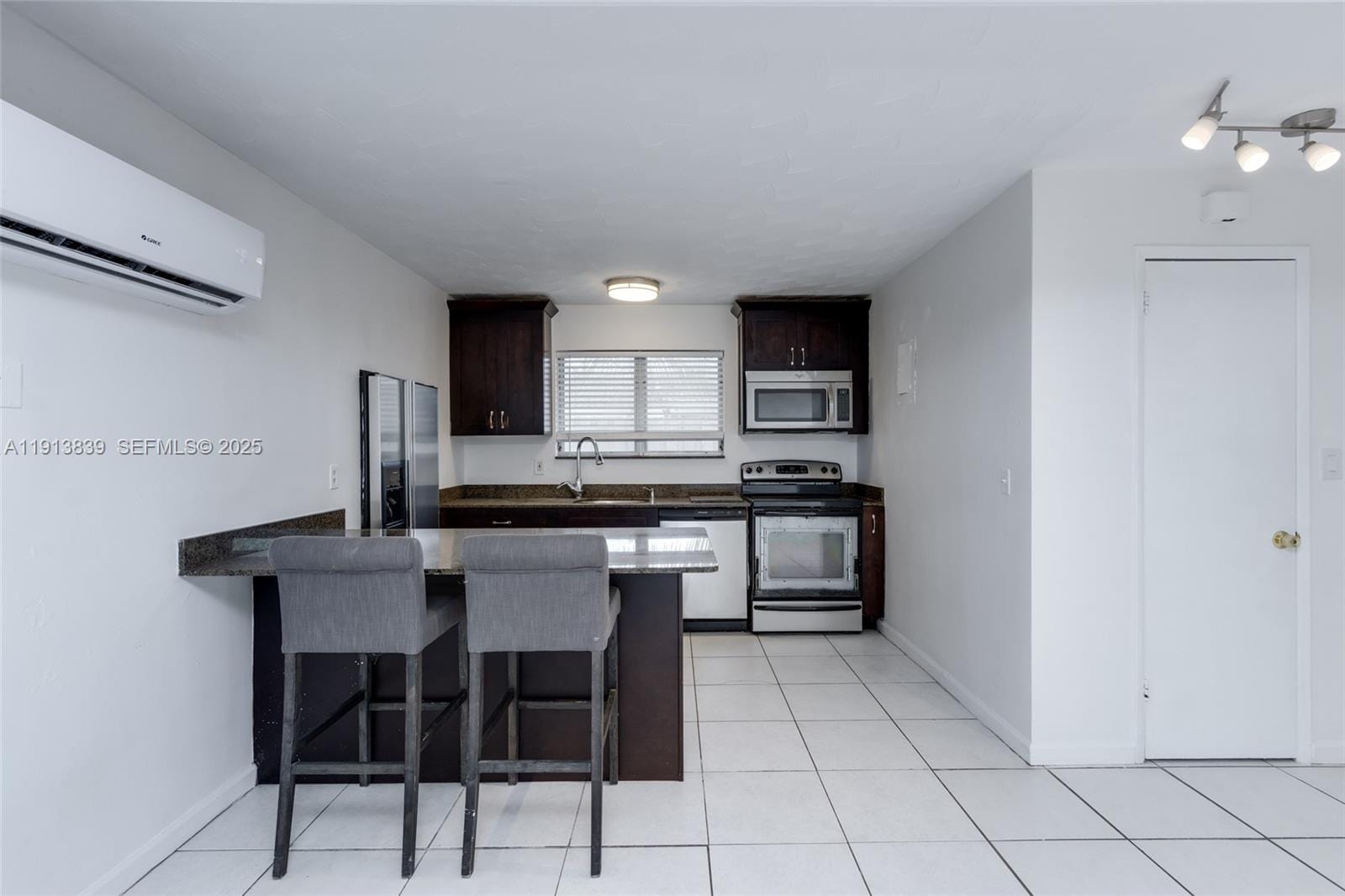 2513 NE 33 Rd Avenue, Fort Lauderdale, FL 33305 photo 16