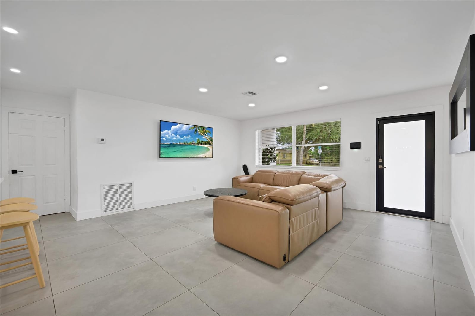 300 SW 65th Way — photo 10