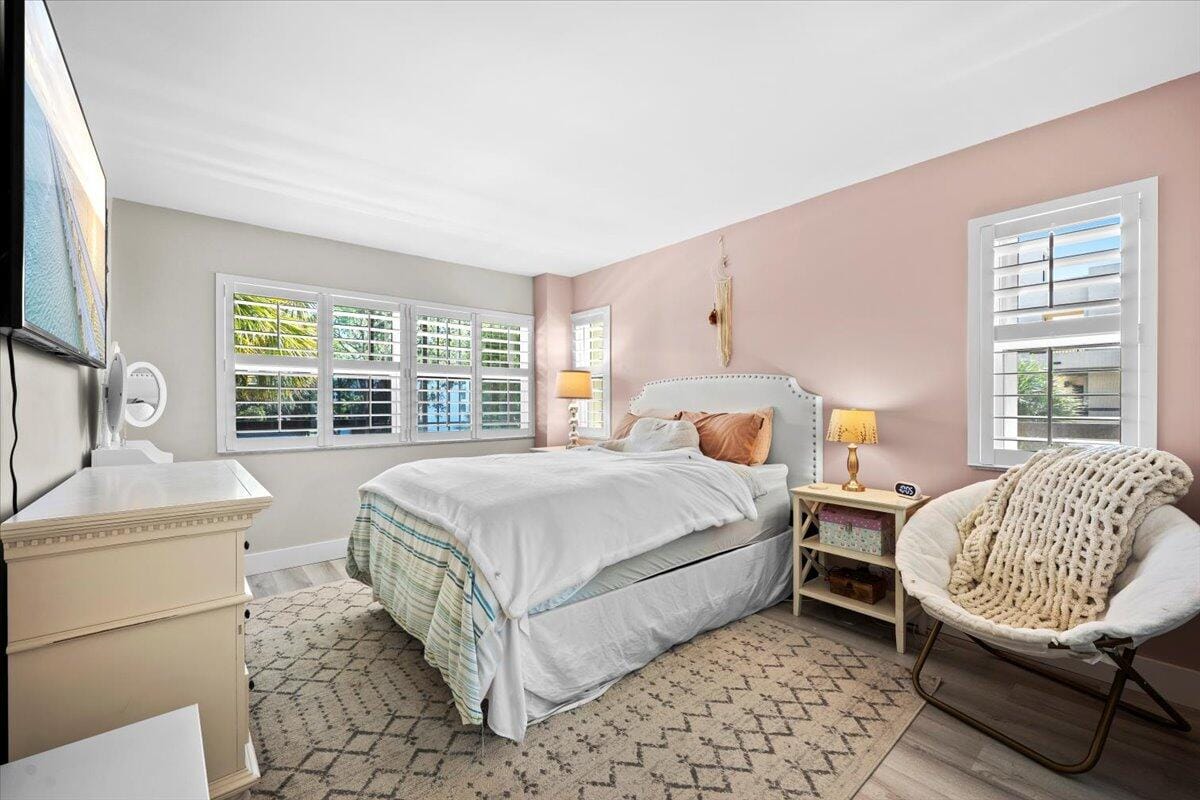 364 Golfview Road 405, North Palm Beach, FL 33408 photo 15
