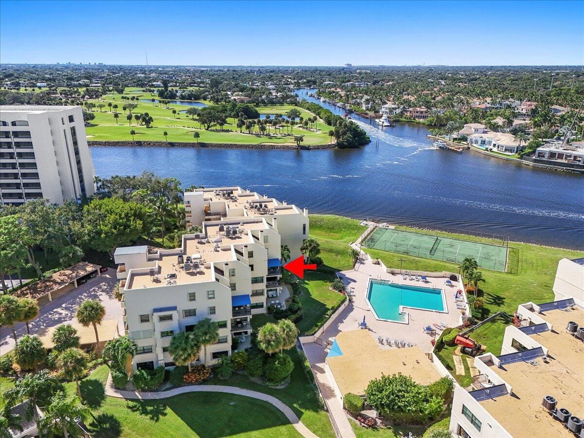 364 Golfview Road 405, North Palm Beach, FL 33408 photo 28