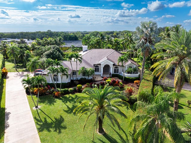 15495 Tall Oak Avenue, sold in Delray Lakes Est, Delray Beach, FL