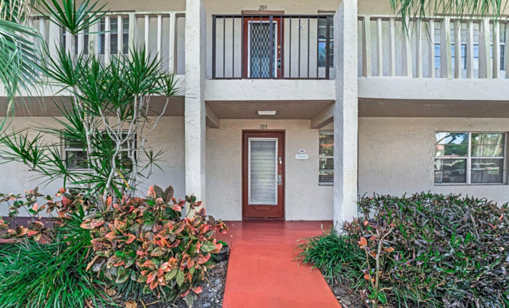 33 Abbey Lane 103, Delray Beach, FL 33446 photo 4