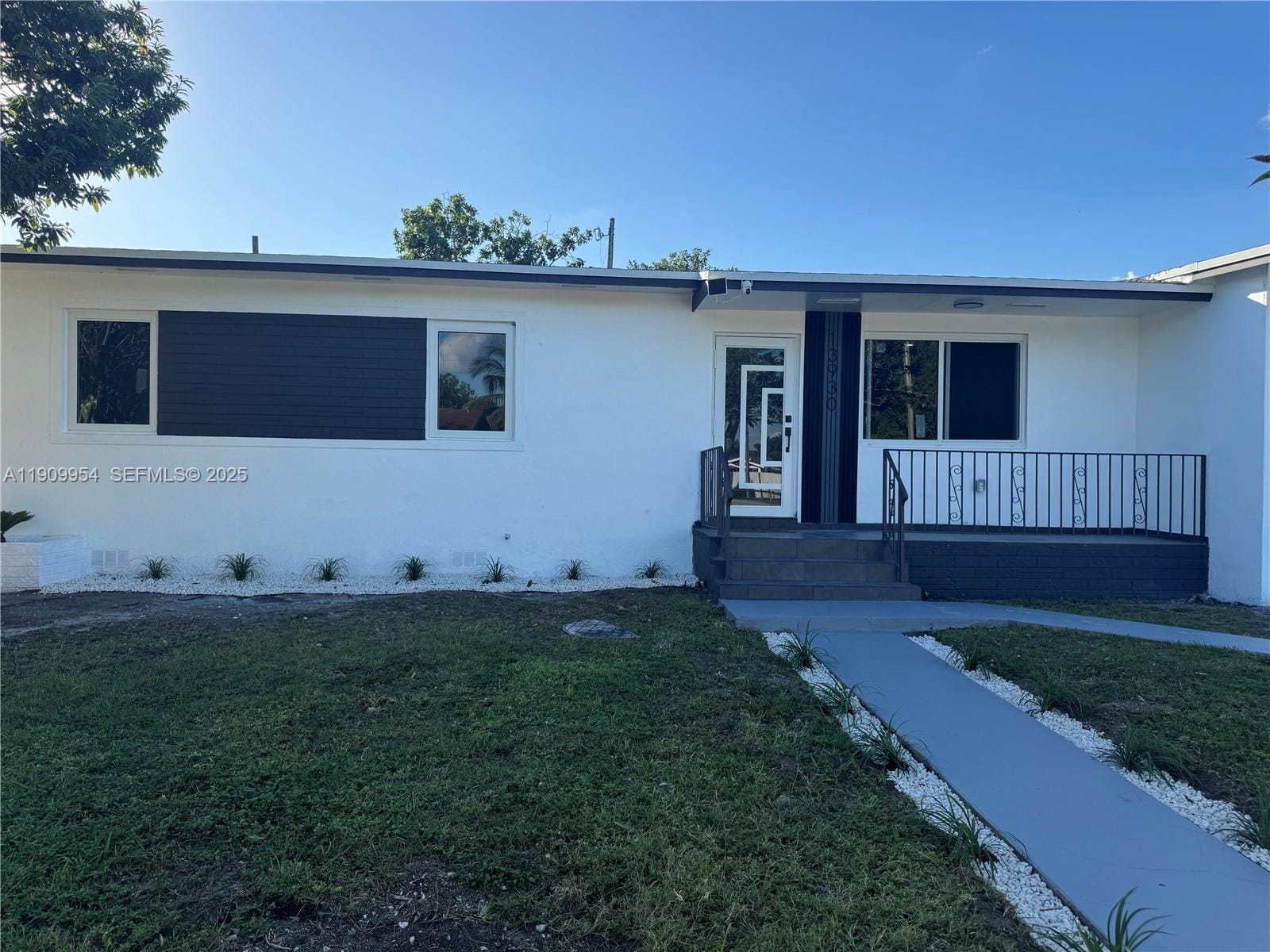 13930 Jefferson Street, Miami, FL 33176