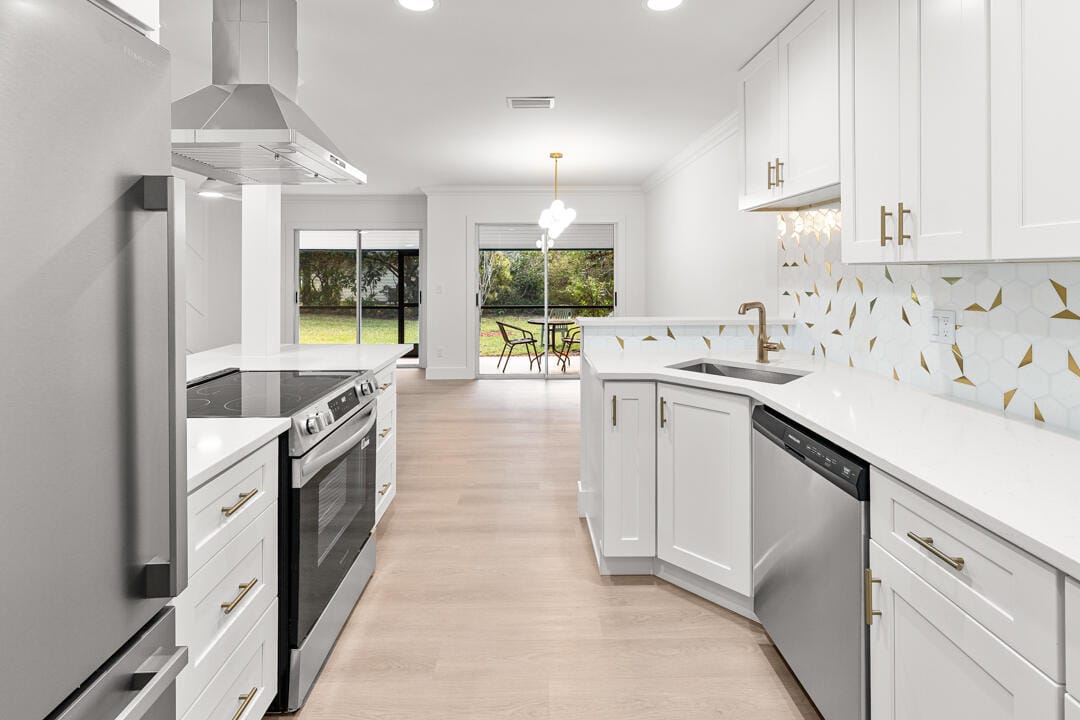 652 NE Wax Myrtle Way, Jensen Beach, FL 34957 photo 14
