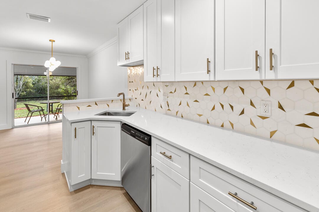 652 NE Wax Myrtle Way, Jensen Beach, FL 34957 photo 15