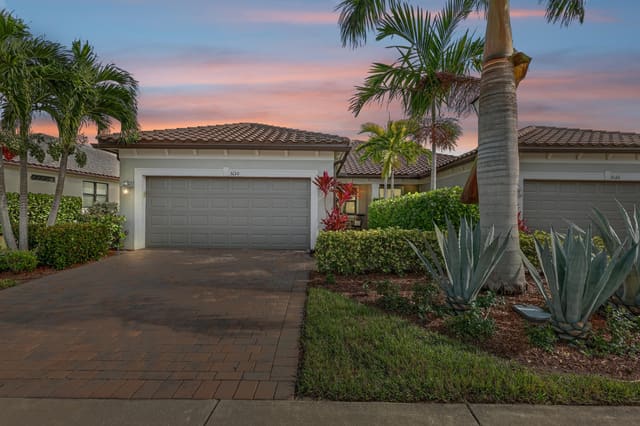 5130 Unity Square, Vero Beach, FL 32967