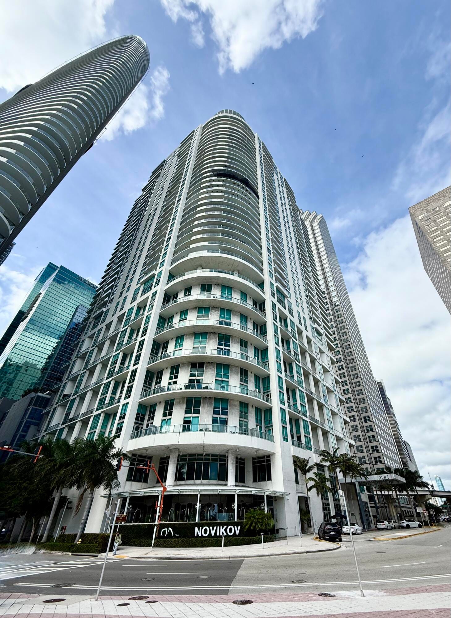 300 S Biscayne Boulevard T-2209, Miami, FL 33131 photo 2